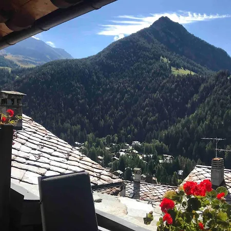 The Rascard Apartamento Champoluc